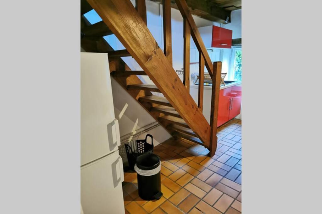 Commana Petite Maison Dans Les Monts D'Arree Ty Coz מראה חיצוני תמונה